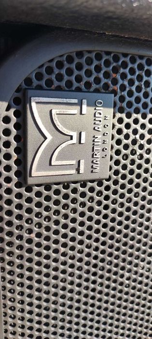 2x Martin Audio LE400B 15"/1"