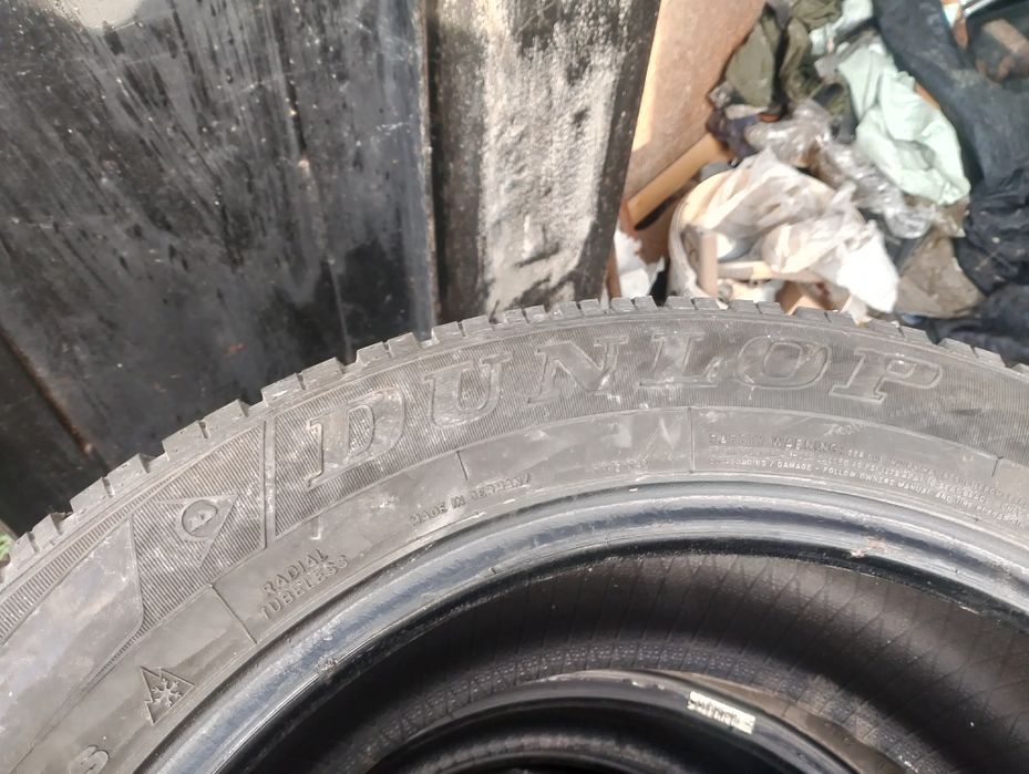 Продам шины R17 * 225 * 55