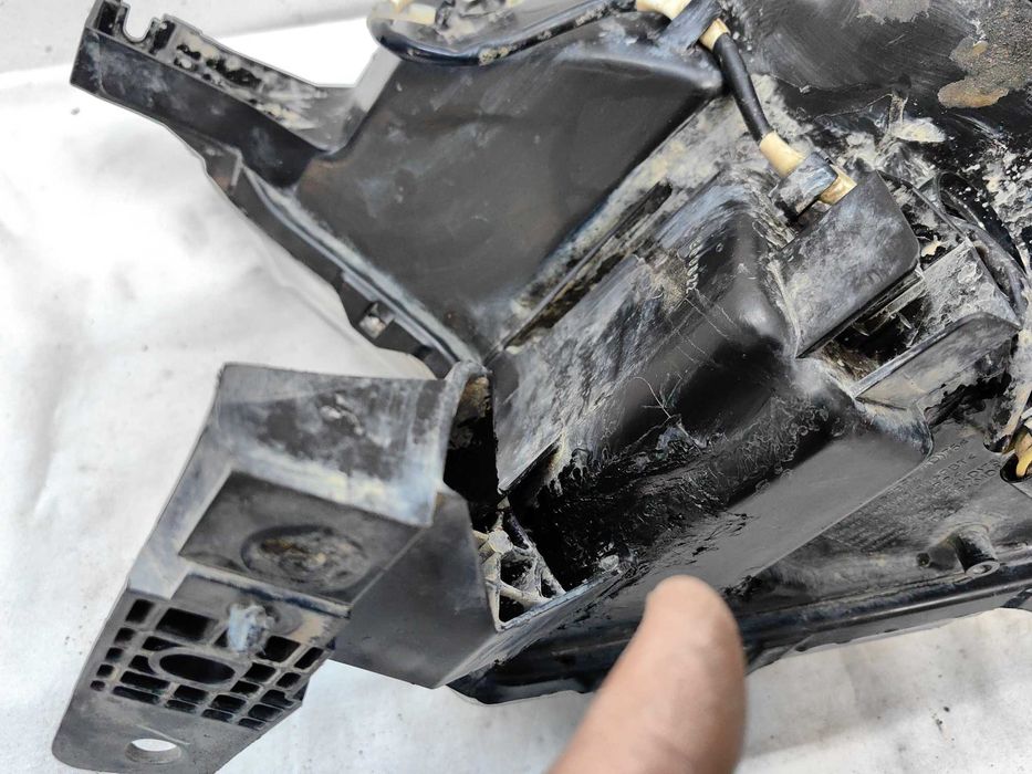 Оригинален фар Форд  Ford Ranger