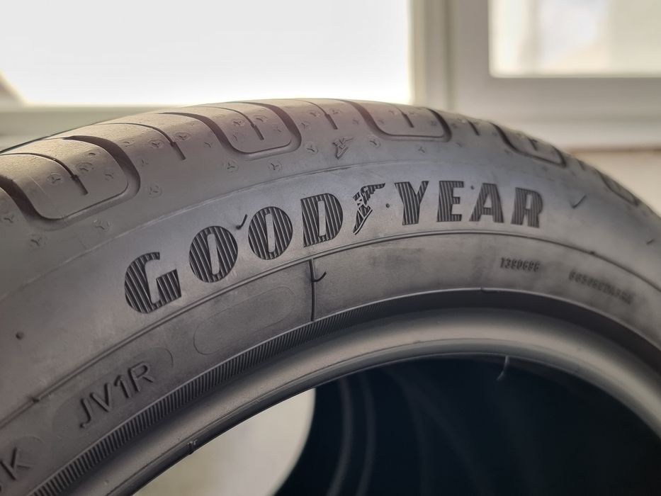 195/45/16 Goodyear 4Броя: 160€ 6.8мм