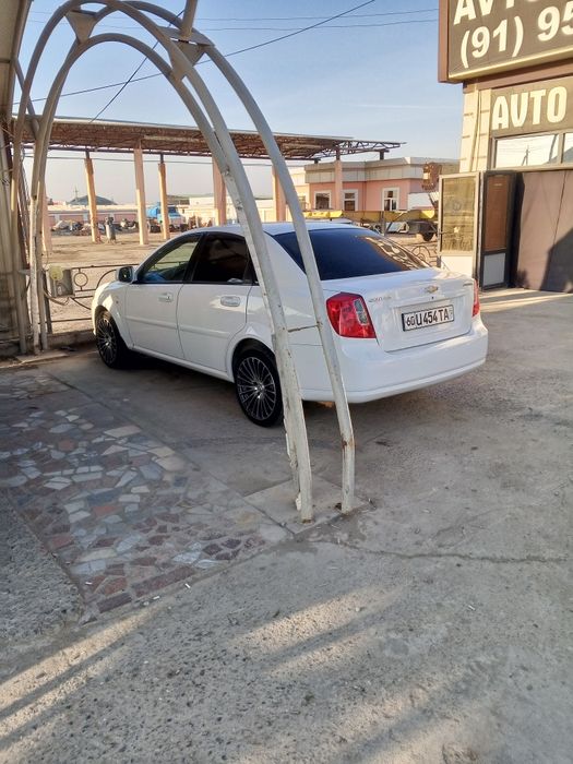 Gentra  yili 2019oxr 2020 probeg 1krug