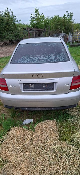 AUDI A4 2001 — imagine 2