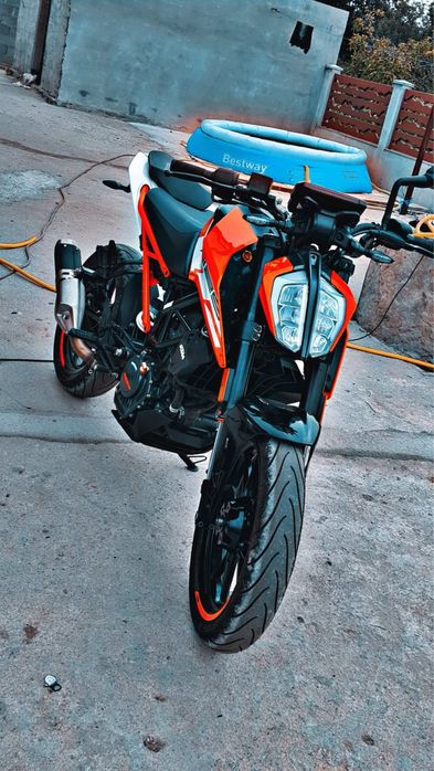 Vand  KTM  Duke  125