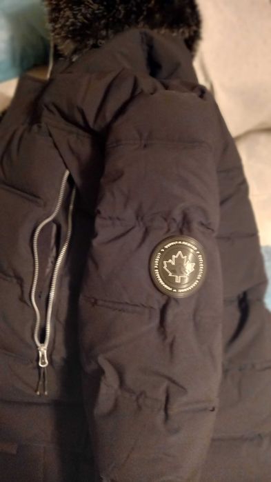 Продавам зимно дълго,мъжко яке