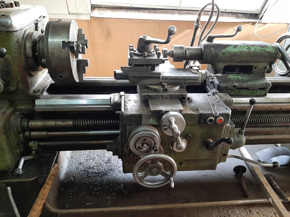 продам токарный станок