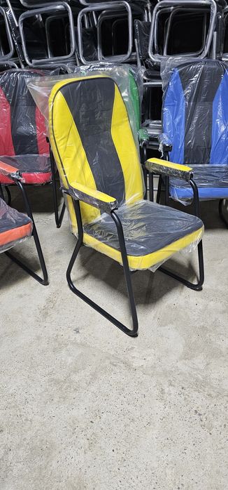 Kreslo ofis va kampyuter xonalar uchun