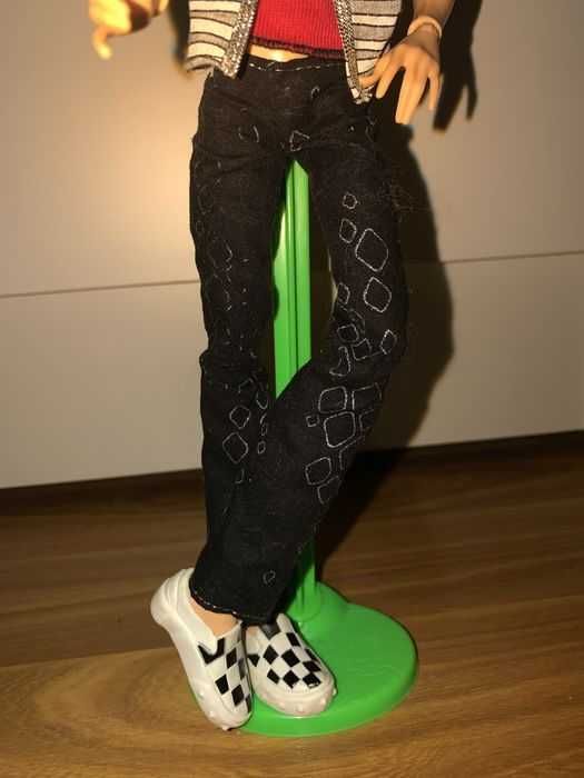 Куклы монстер хай Кошки и мс2.