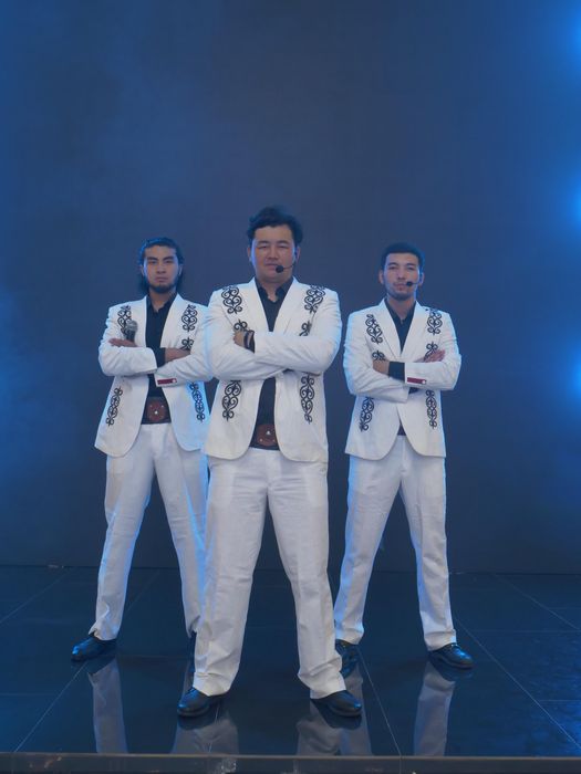 Тамада на трёх языках