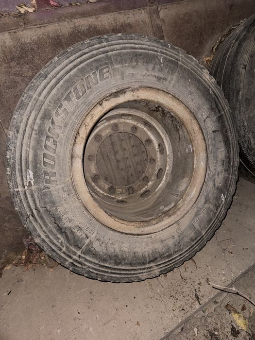 Продам балон прицепа.