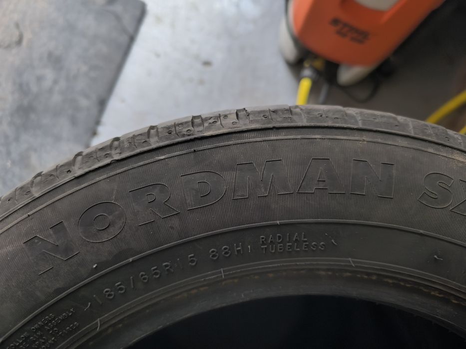 Шины летние 185/65/15 ICON