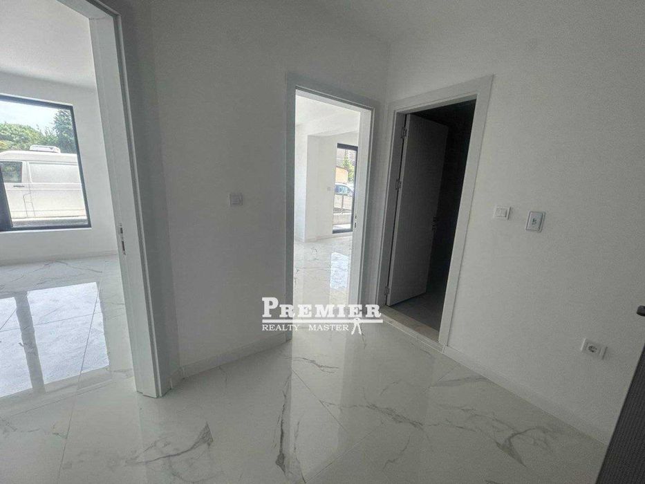 Продава се Двустаен апартамент в Обзор - 55 кв.м за 1862 €/кв.м - Снимка #5