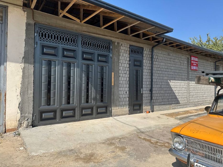 Uchastka sotiladi karobka holatda