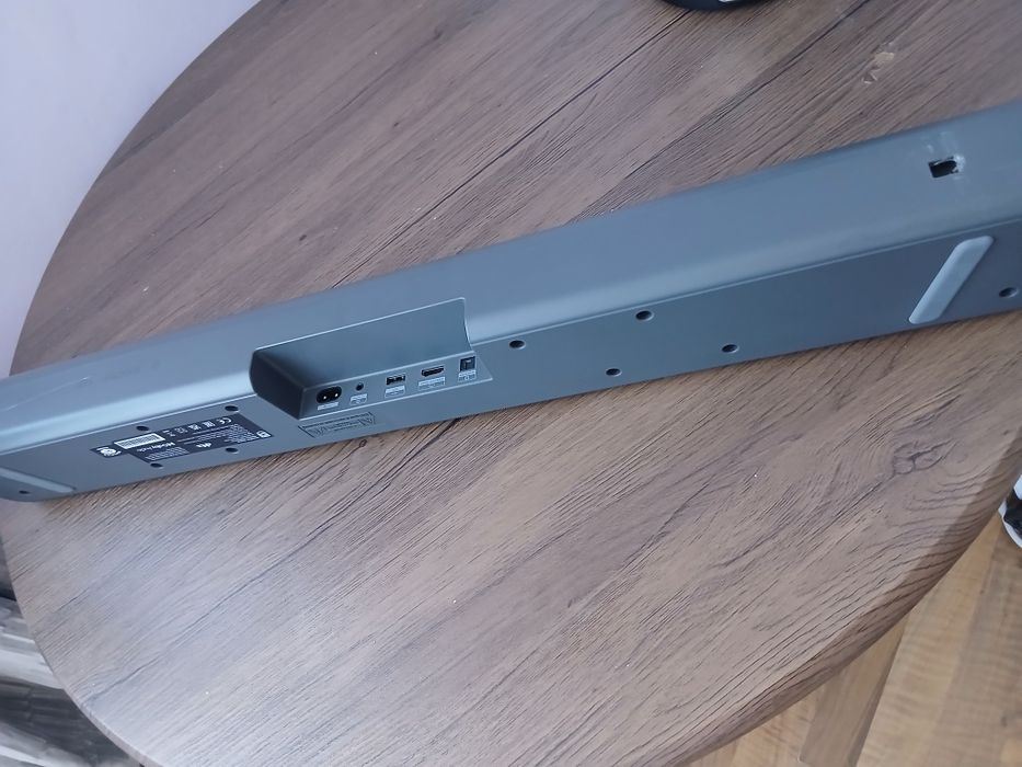 Sistem soundbar home teatre