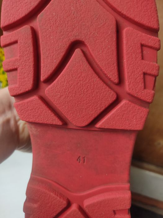 Женская обувь...