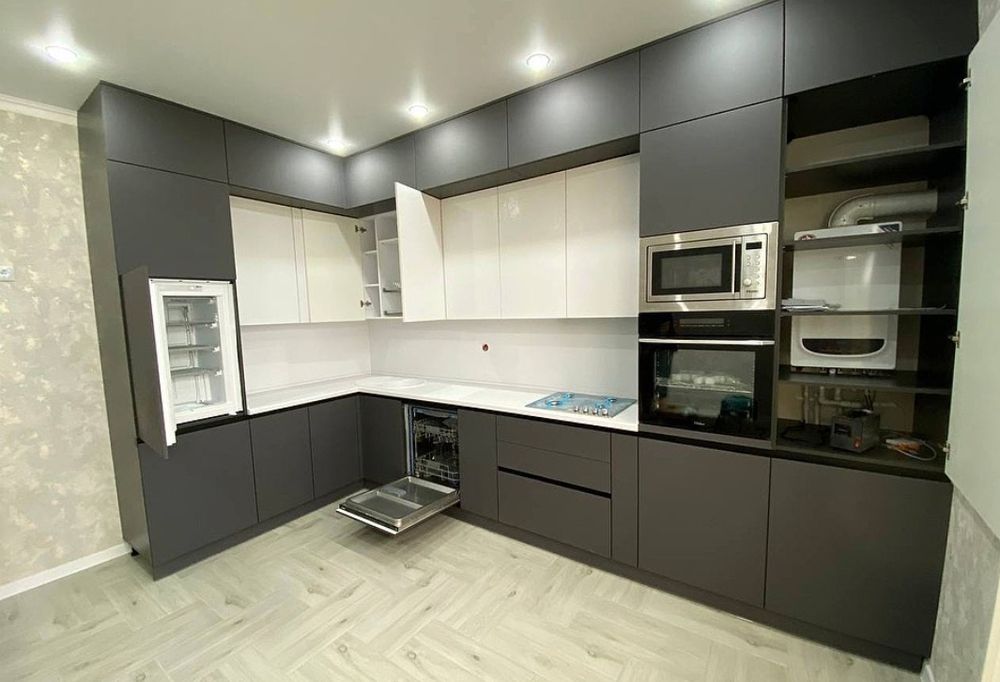 Кухонная мебееель