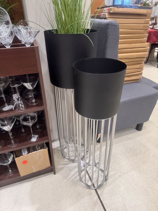 Suport metalic ghiveci flori