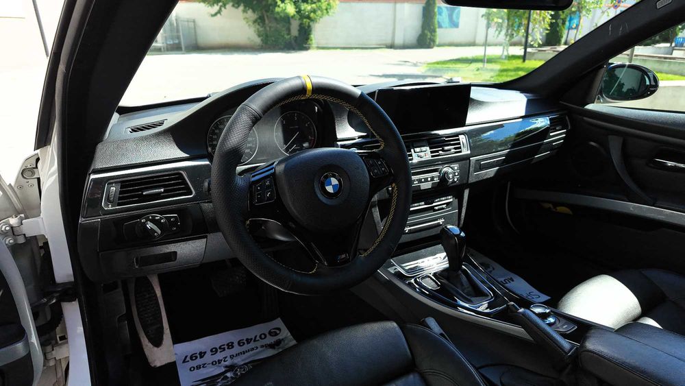 BMW Seria 3 E92 320d M-Packet