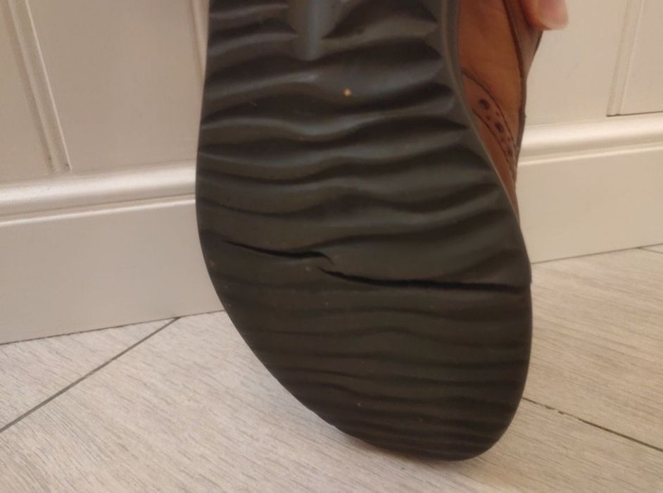 Ту-ф-ли, бро-ги Ecco Vitrus.