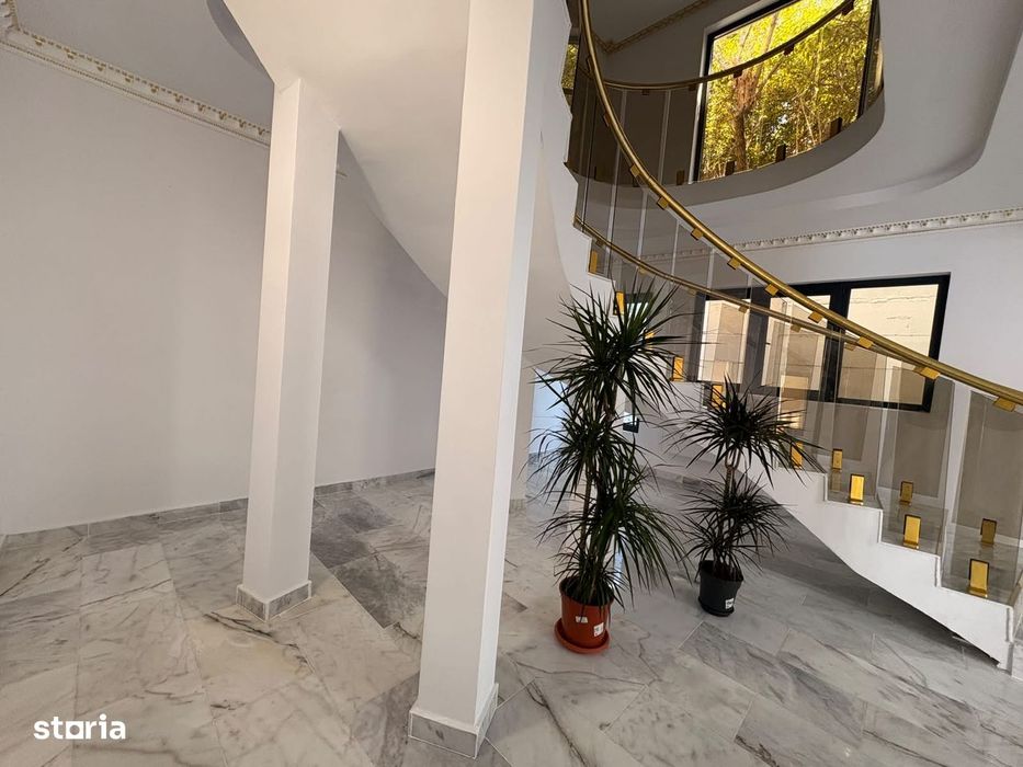 Vilă modernă - 7 camere, curte individuală și terasă–Vitan–Mihai Bravu