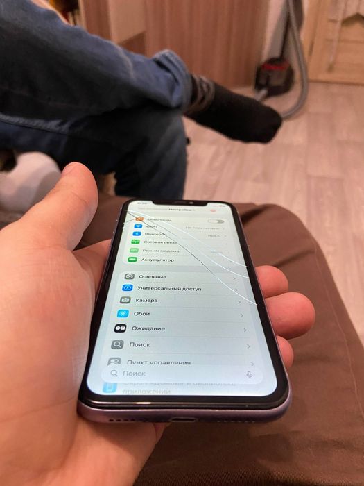 Продам айфон 11 64гб