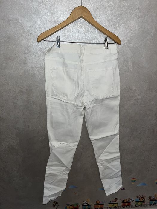 Jeans albi marimea S/36 si M/38