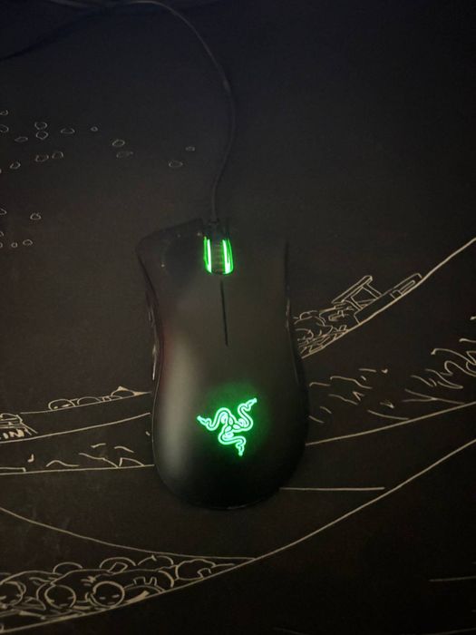 Продается мышка Razer DeathAdder Essential