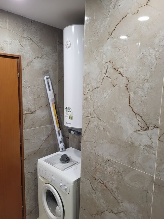 Дава се под наем Магазин в Петрич - 64 кв.м за 229.5 € - Снимка #1