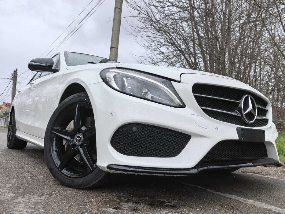 Mercedes-Benz C200 AMG line, 9 G-tronic, 4 Matic