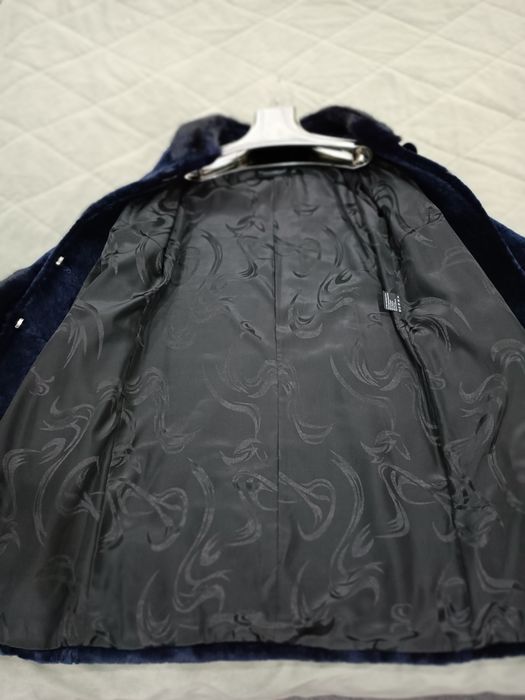 Шуба цигейка новая.