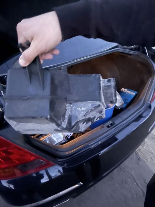 Молдинг передний