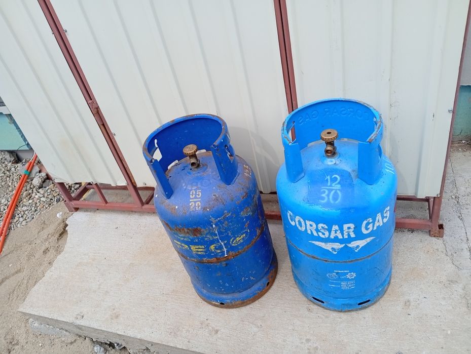rastel 4 butelii  mari centrala gaz