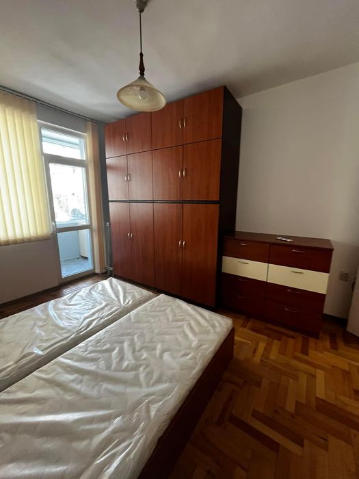 Дава се под наем Тристаен апартамент в Пловдив, Център - 90 кв.м за 650 € - Снимка #5