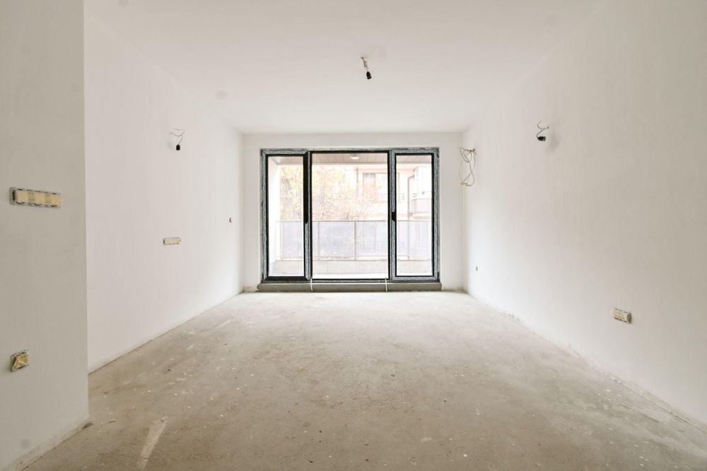 Тристаен апартамент в ж.к. Лозенец