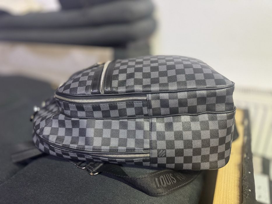 Louis Vuitton Michael Backpack Damier Graphite Black