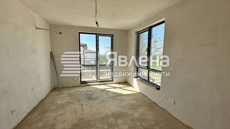 Продава се Къща в с. Приселци, Област Варна - 142 кв.м за 1424 €/кв.м - Снимка #6