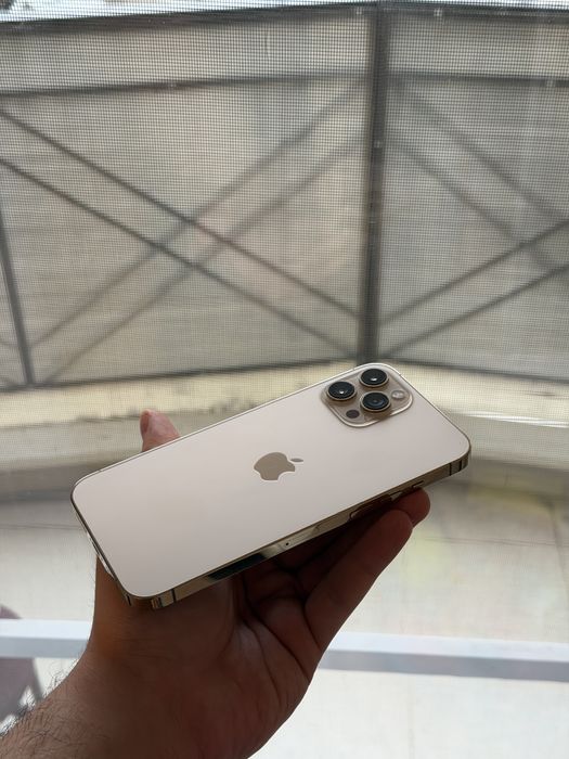 Iphone 12 PRO MAX gold 256 gb impecabil!
