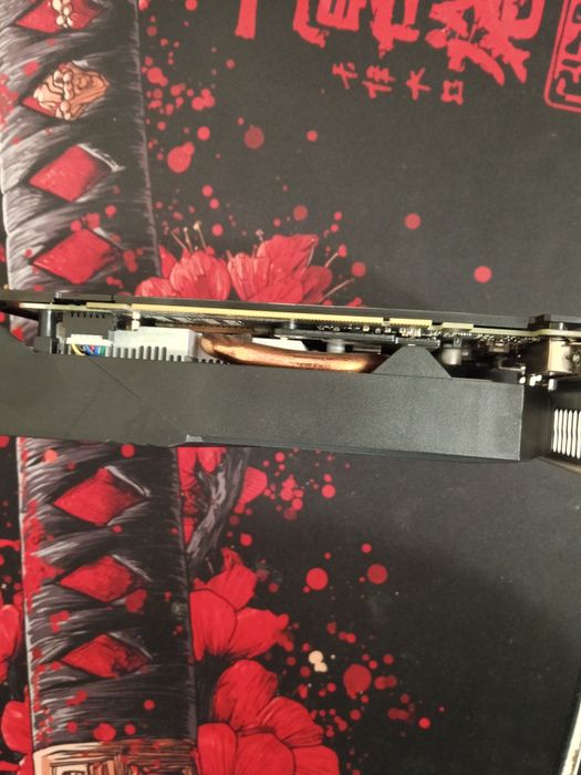 GTX 1650 4Гб DDR 6