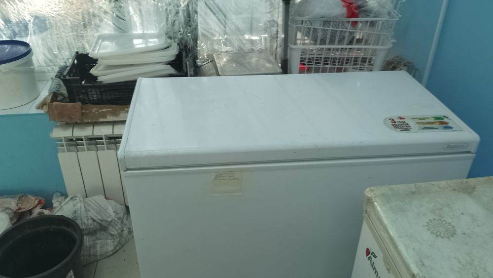 Продам холодильные витрины