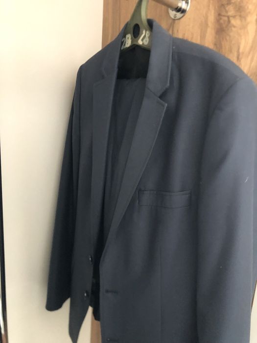 Продам костюм и пиджак для осень