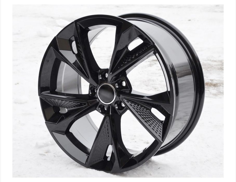 Jante 18 Audi RS  pt A3 A4 A5 A6 A7 A8 .sau  Q2 Q3 Q5 Q7 Q8 TT
Jante Noi cu Factură și Garanție