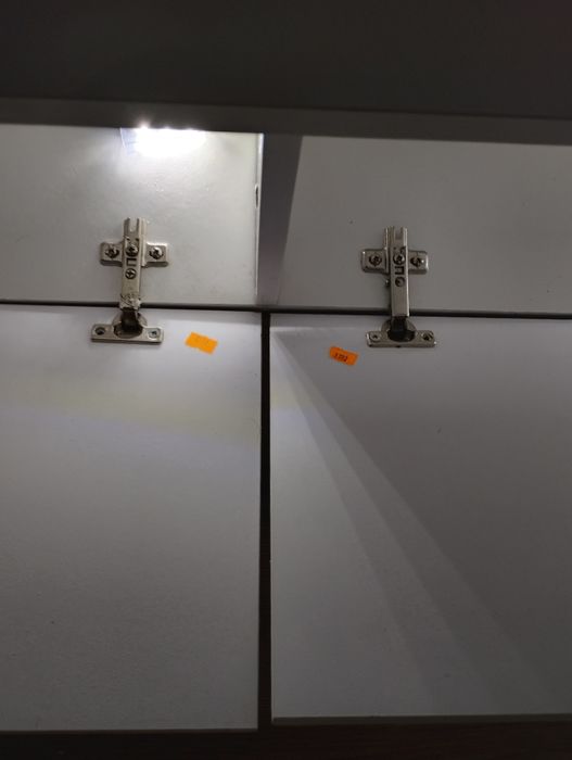 Шкаф за телевизор