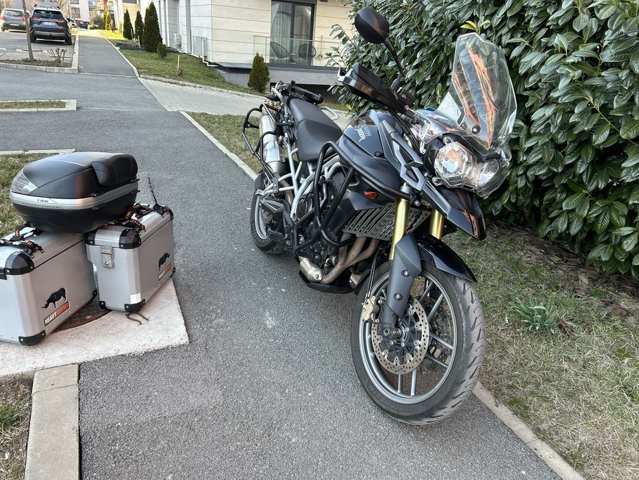 Triumph Tiger 800