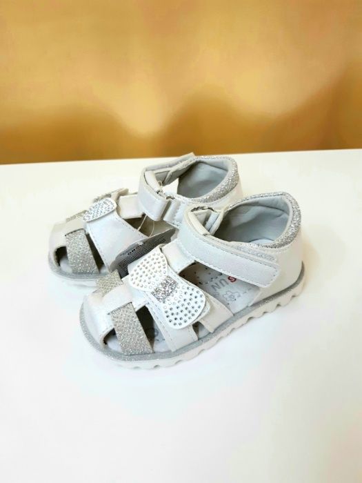 Сандалии детские