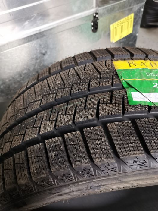 265/35R18 / 245/40R18 Новые зимние шины Капсен