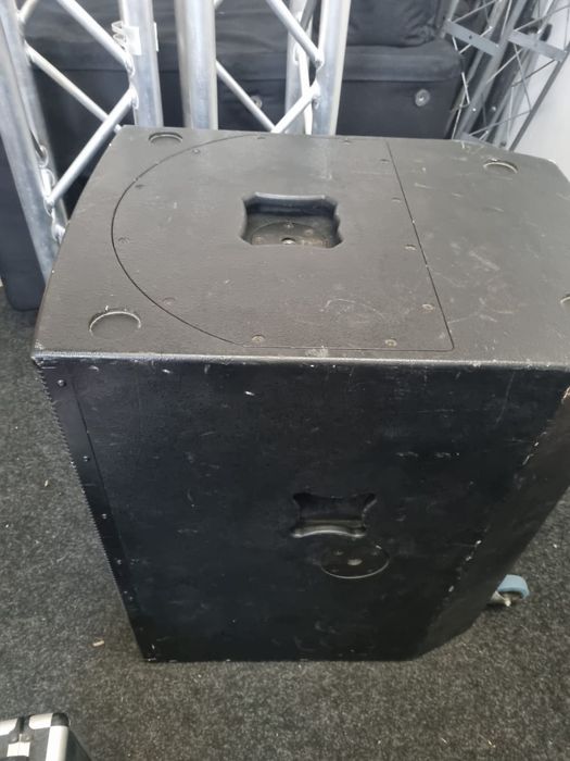 Vând subwoofer activ the box pro achat 118 A