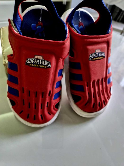 Детски сандали Adidas Marvel
