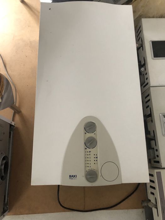 Прадаю катёл BAXI