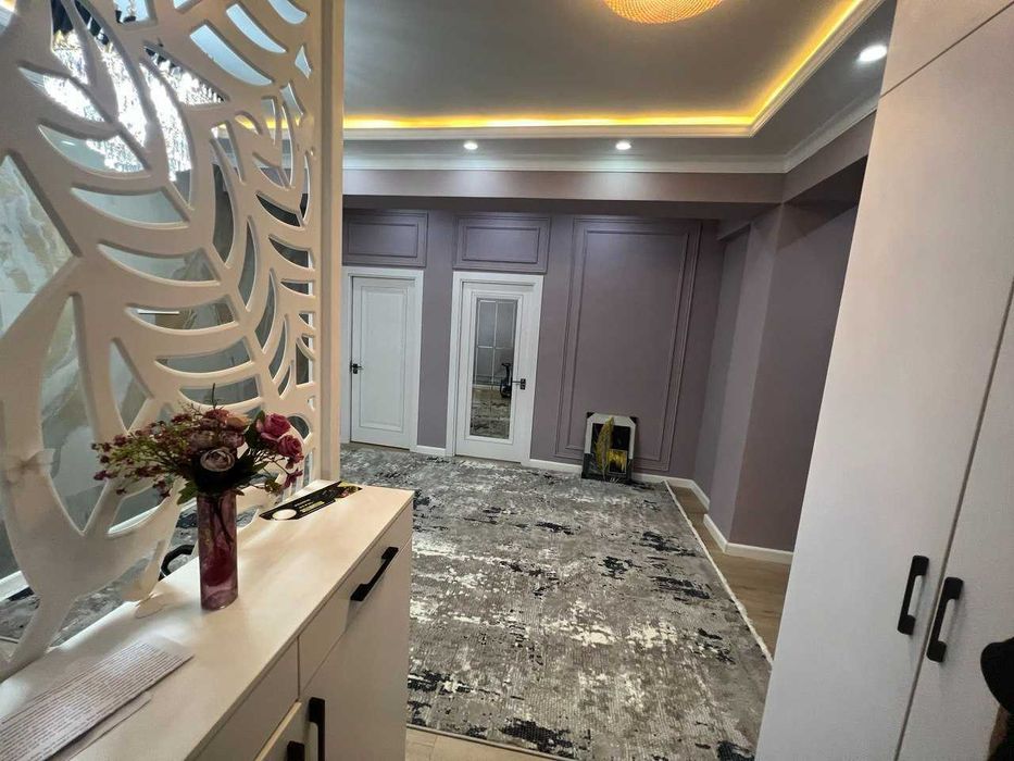 Сдаётся квартира на Юнусабад...