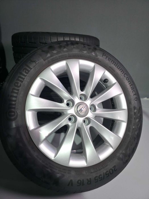 Roti Jante + Anvelope VARA - 5x110 16'' - 205/55/16 Continental - Oem Opel Astra H / Opel Zafira / Opel Meriva - Stare Excelenta !