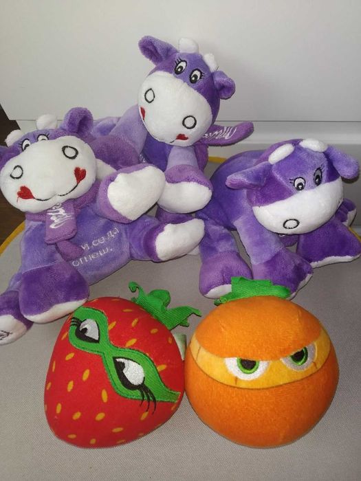 Плюшени играчки в различни комбинации